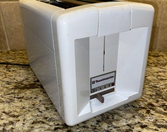 Tostapane Toastmaster a 2 fette in metallo bianco, modello B1021F, prodotto negli Stati Uniti e testato.
