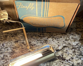 Firefly Picture Light F 6607 7" Gold New in Box With 2 Bulbs Vintage