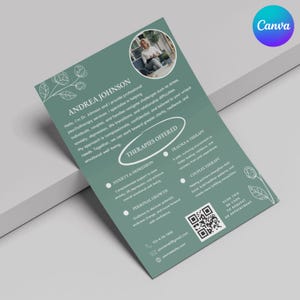 Könnte beinhalten: Ein türkisfarbener Flyer mit weißem Text und floralen Akzenten, der Psychotherapie-Dienstleistungen bewirbt. Der Flyer zeigt ein Foto einer Frau, den Namen "Andrea Johnson" und eine Liste der angebotenen Therapien.