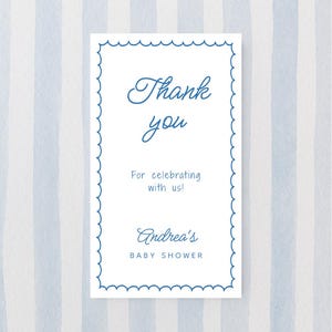 Etiqueta de agradecimiento "Te esperamos pronto" para baby shower, temática oceánica, conchas dibujadas a mano, plantilla imprimible de 2 x 3,5 pulgadas, colores editables SVG