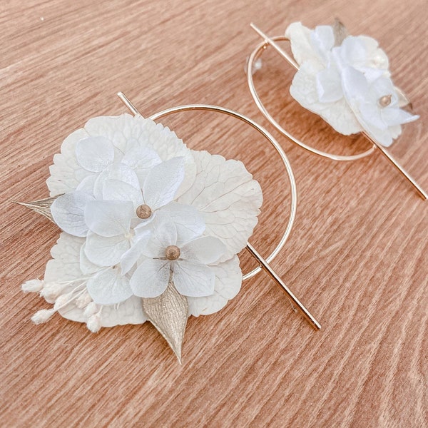 Boucles d'oreille de cérémonie en fleurs séchées pour mariée et pour demoiselles d'honneur