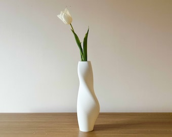 White Tornado Vase: 3D Printed Eco-Friendly PLA Plastic, Dry Flowers (30cm/40cm)