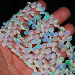 AAA Ethiopische opaal peervormige kralen: Welo Opal, 8 inch streng