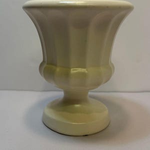 Vintage Haeger Pottery USA White Pedestal Urn Planter Pot Vase 6.5"