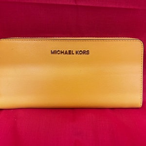 Michael Kors Gelbe Geldbörse