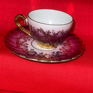 Vintage Porzellan Teetasse und Untertasse Set - Johann Seltmann in Vohenstrauss, Bavaria, Germany
