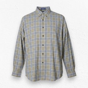 Op de afbeelding: Een button-down overhemd met lange mouwen en een ruitpatroon in beige, wit en marineblauw. Het overhemd heeft een button-down kraag en manchetten met knopen. Het overhemd is gemaakt van een zachte, geweven stof.