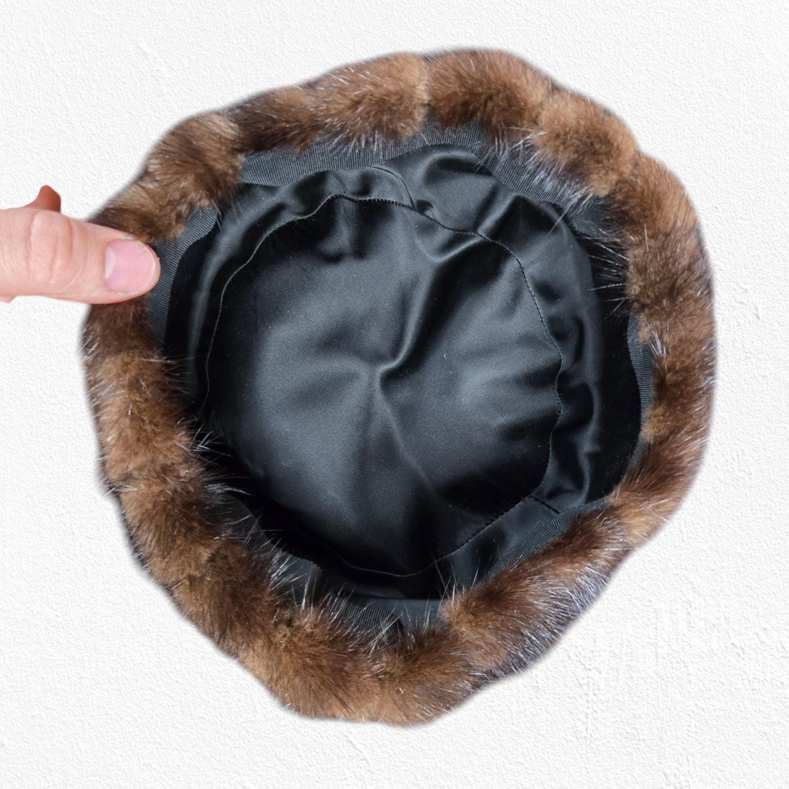 50s Vintage Brown Mink Fur Pillbox Hat Mid-century Satin  display picture 3