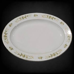 1970s Vintage Natalie Delicate Floral 3904 Serving Plate Platter Fine China
