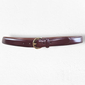 Vintage Coach Mahagoni-Ledergürtel: Schnalle aus massivem Messing, Größe 42