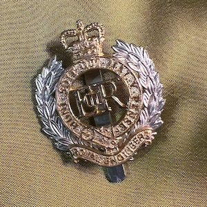 British military cap badge, Royal Engineers,  Queen Elizabeth 2