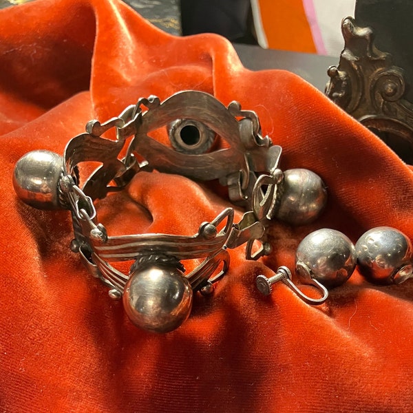 1930's-40's Silver Bracelet & Earrings, Striking Large Silver Globe Design, Pre-Eagle Mark Mexico