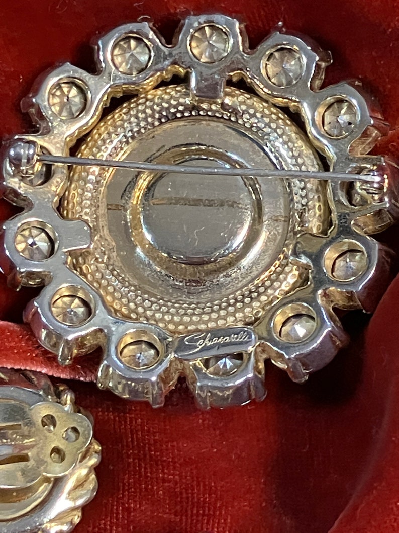Schiaparelli Demi-Parure, Watermelon Headlight Necklace, Brooch & Earrings in Medium Vitrail image 5