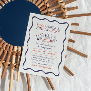 Modèle d’invitation à la fête du 4 juillet à bordure ondulée, invitations de célébration dessinées à la main imprimables DIY, jour de l’indépendance modifiable, téléchargement instantané