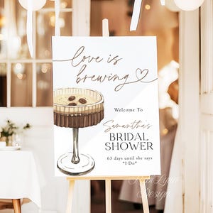 O amor está se formando, modelo de placa de boas-vindas para chá de panela, pôster para impressão de Espresso Martini, Brunch e Bubbly, sinalização de casamento com café editável DIY EM