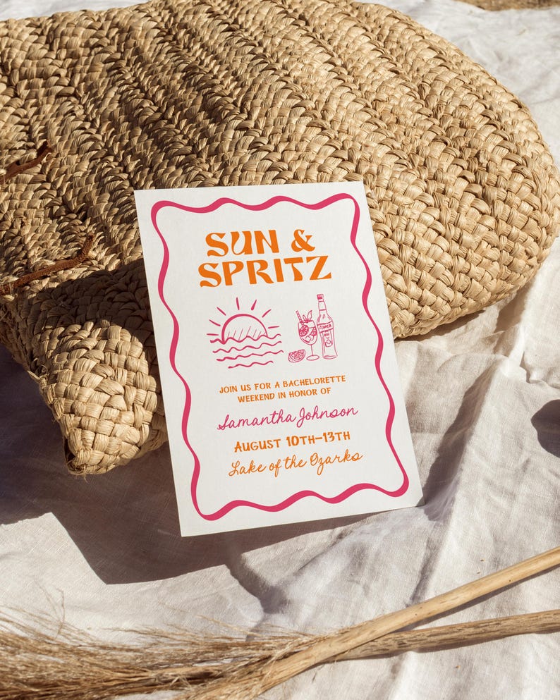 Mall för resplan för möhippa och svensexa med Sun and Spritz-helg, redigerbar handritad Aperol-inbjudan, handskrivna inbjudningar till strandfest bild 2