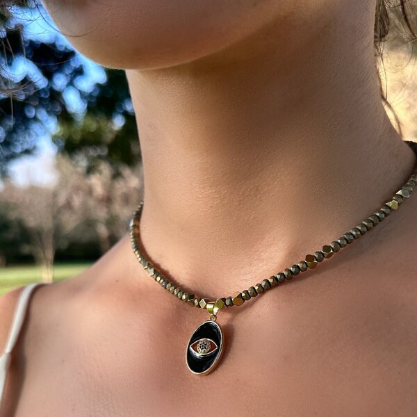 Mal ojo necklace Clearance