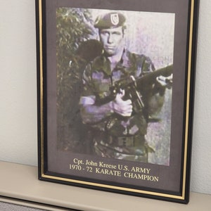 Capitán John Kreese Campeón de Karate del Ejército de EE. UU. foto