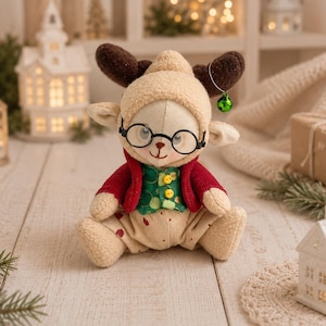 Elk Deer Moose Christmas Sewing Pattern DIY Holiday Plush Toy PDF Sitting Animal