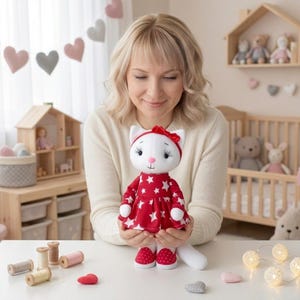 Patrón de costura de juguete de peluche para gato: Tutorial de bricolaje para muñeco de peluche de 10 pulgadas