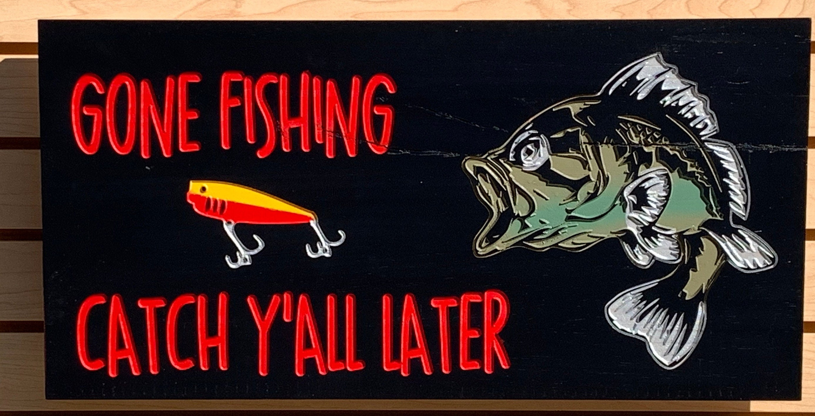 釣りに行きました。また後で会いましょう。木製看板 漁師への贈り物に