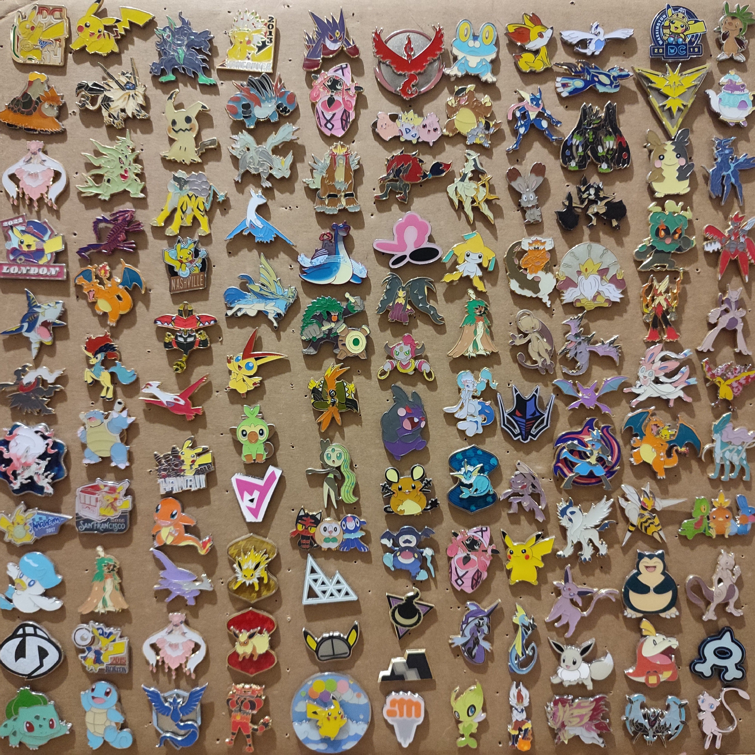 Pin by Max Woop on Pokémon  Pokemon evolutions chart, Eeveelutions,  Pokemon evolution stones