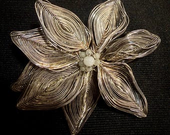 Vintage Silver Tone Wirework Flower Brooch White Bead Center Modernist Floral Pin