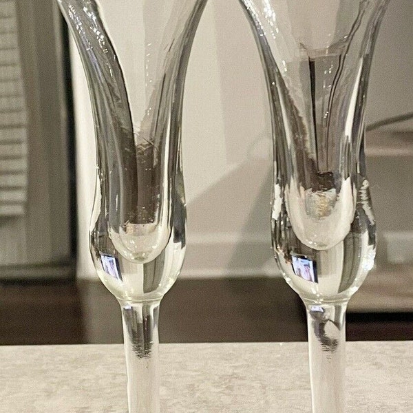 Set of 2 - Vintage aperitif / Cordial elegant clear glasses in a tulip shape