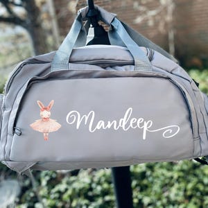 Leichte Nylon Ballettschuhe Duffel Bag für Mädchen, Grauer Ballerina Bunny Rucksack,  Personalisierte Tanzschuhe Tote, Valentinstag Geschenk