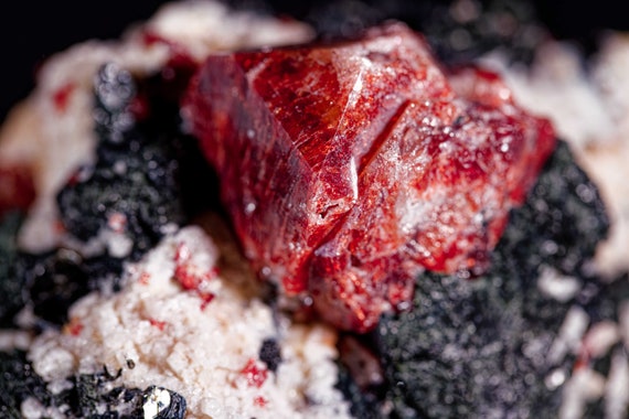 Zircon in Matrix, view 5