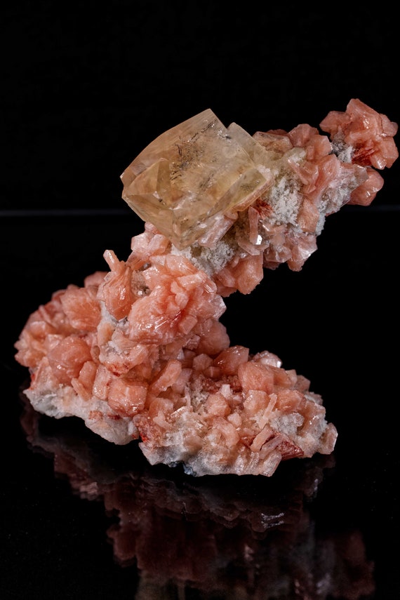 Stalactite with Stilbite and Honey Calcite, view 6