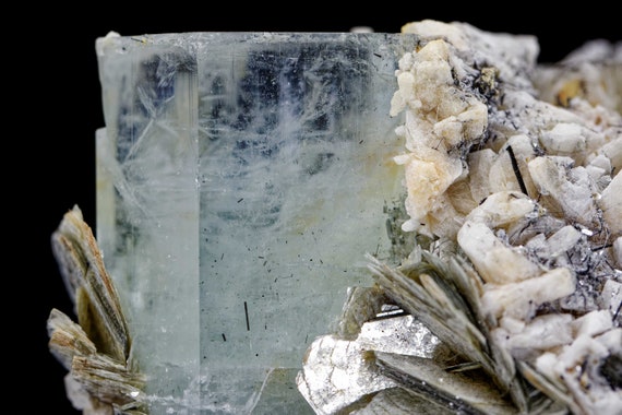 Aquamarine with Matrix, view 5