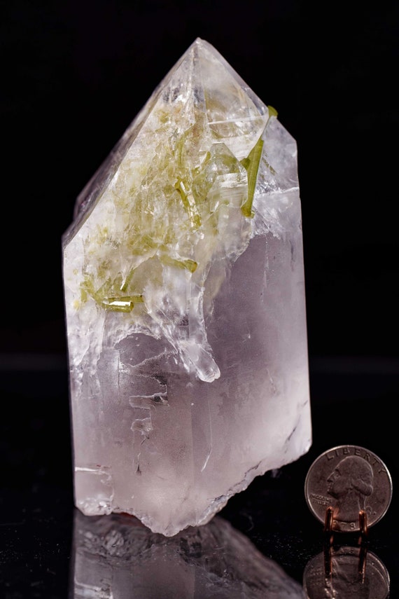 Tourmalinated Quartz, view 3