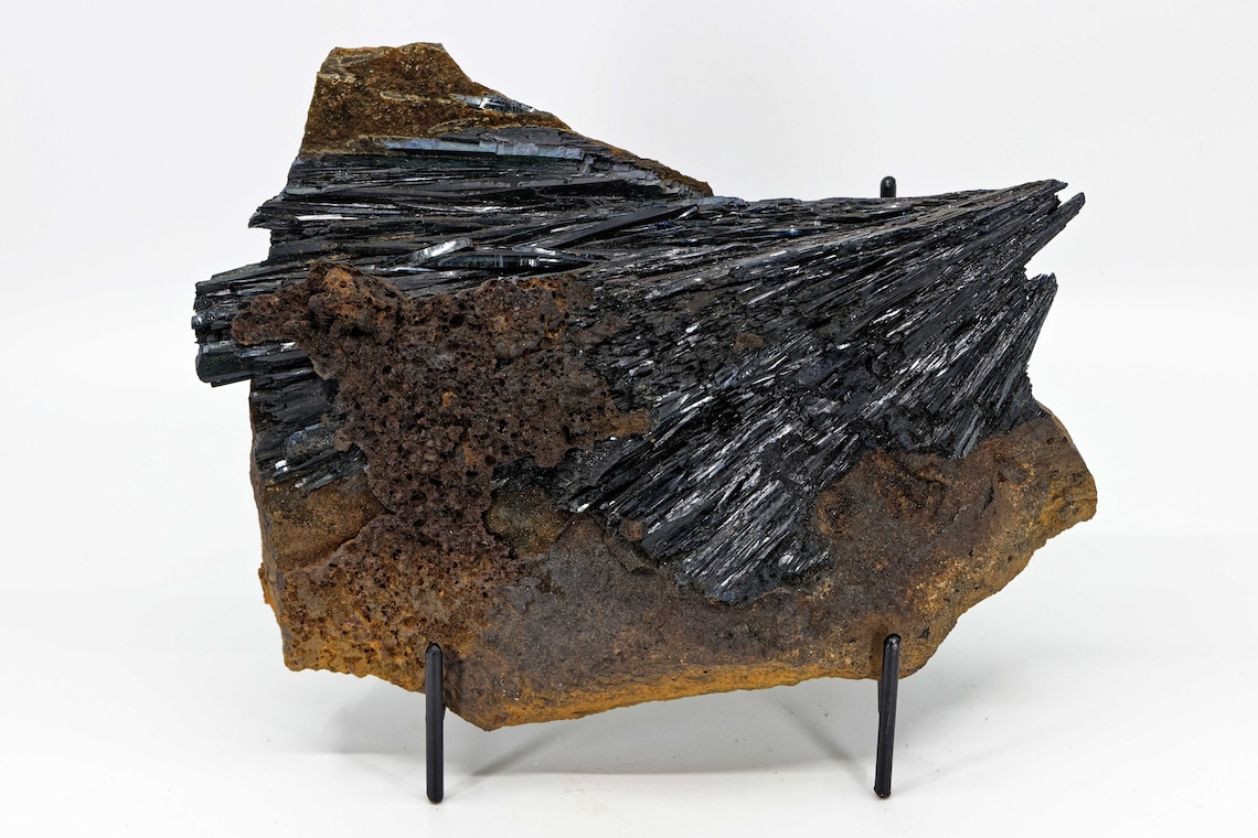 Vivianite, Amazonas Brazil, 3.7 kg, 24 x 18 x 8 cm | Large Cabinet