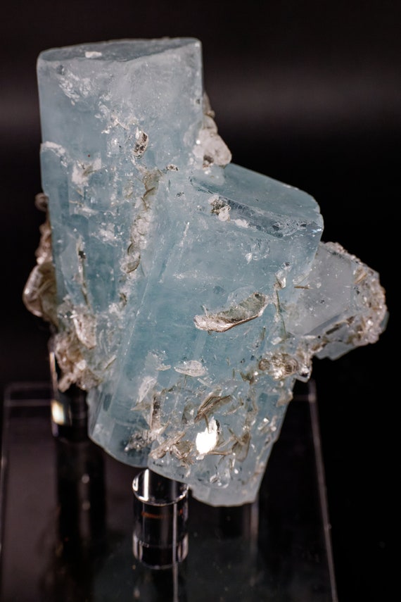 Aquamarine, view 4