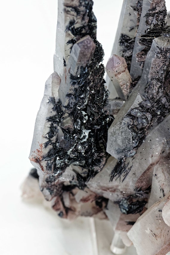 Specular Hematite on Quartz, view 8