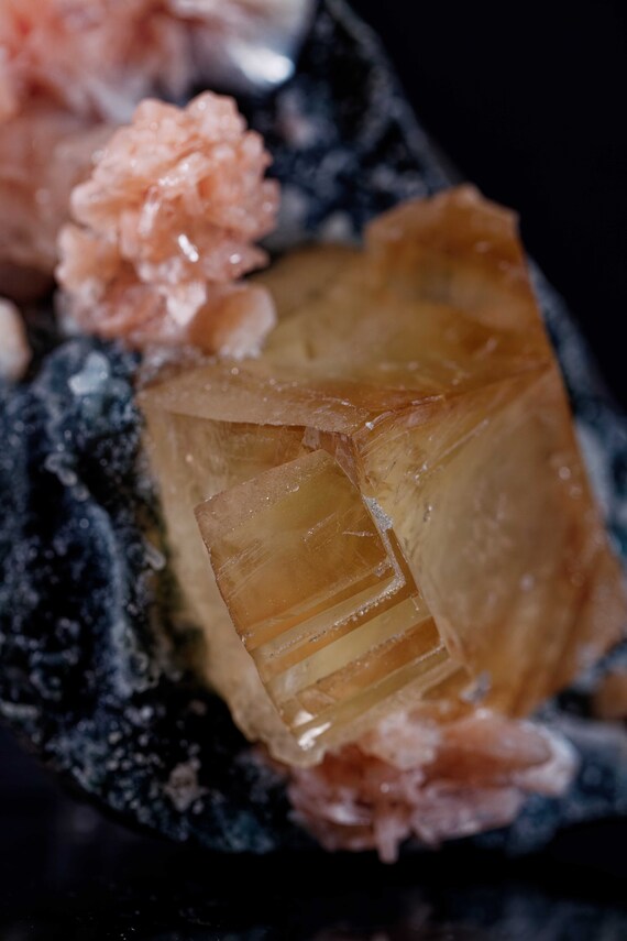 Honey Calcite with Stilbite and Apophyllite in Matrix, view 7