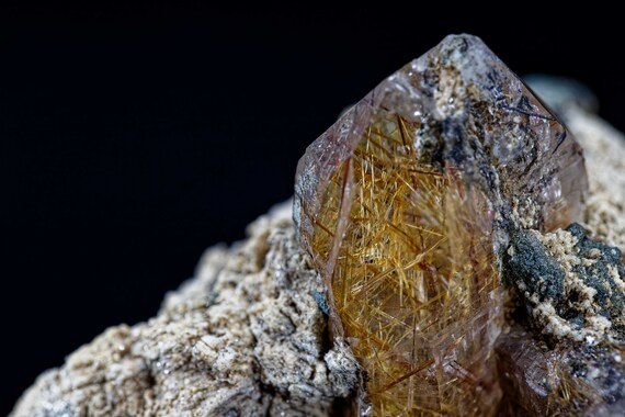 Rutilated Quartz in Matrix, view 3