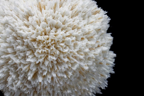 Mesolite on Stilbite, view 2