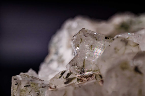 Quartz with Epidote, view 8
