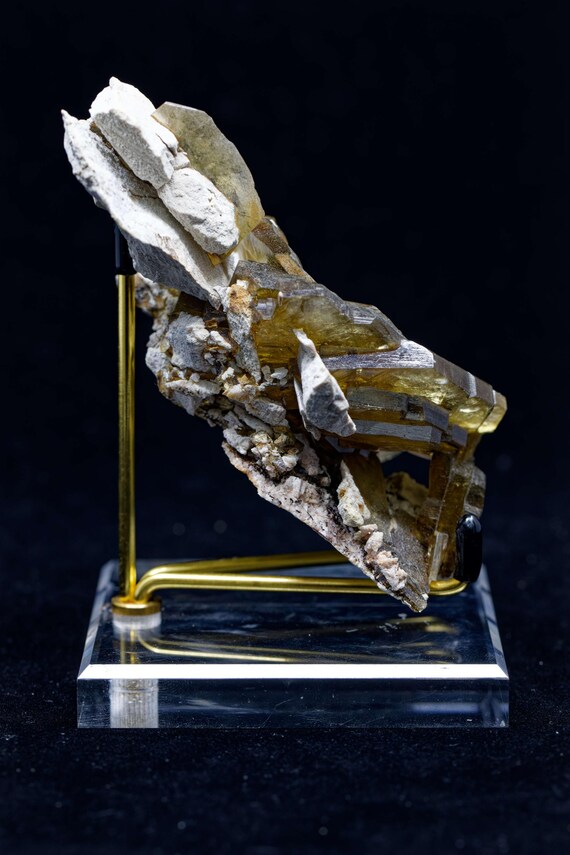 Barite, view 9