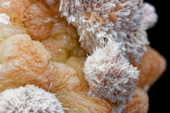 Mesolite on Stilbite, view 4
