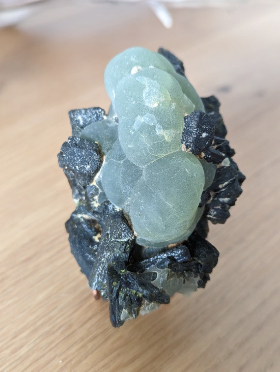 Prehnite with Epidote, view 3