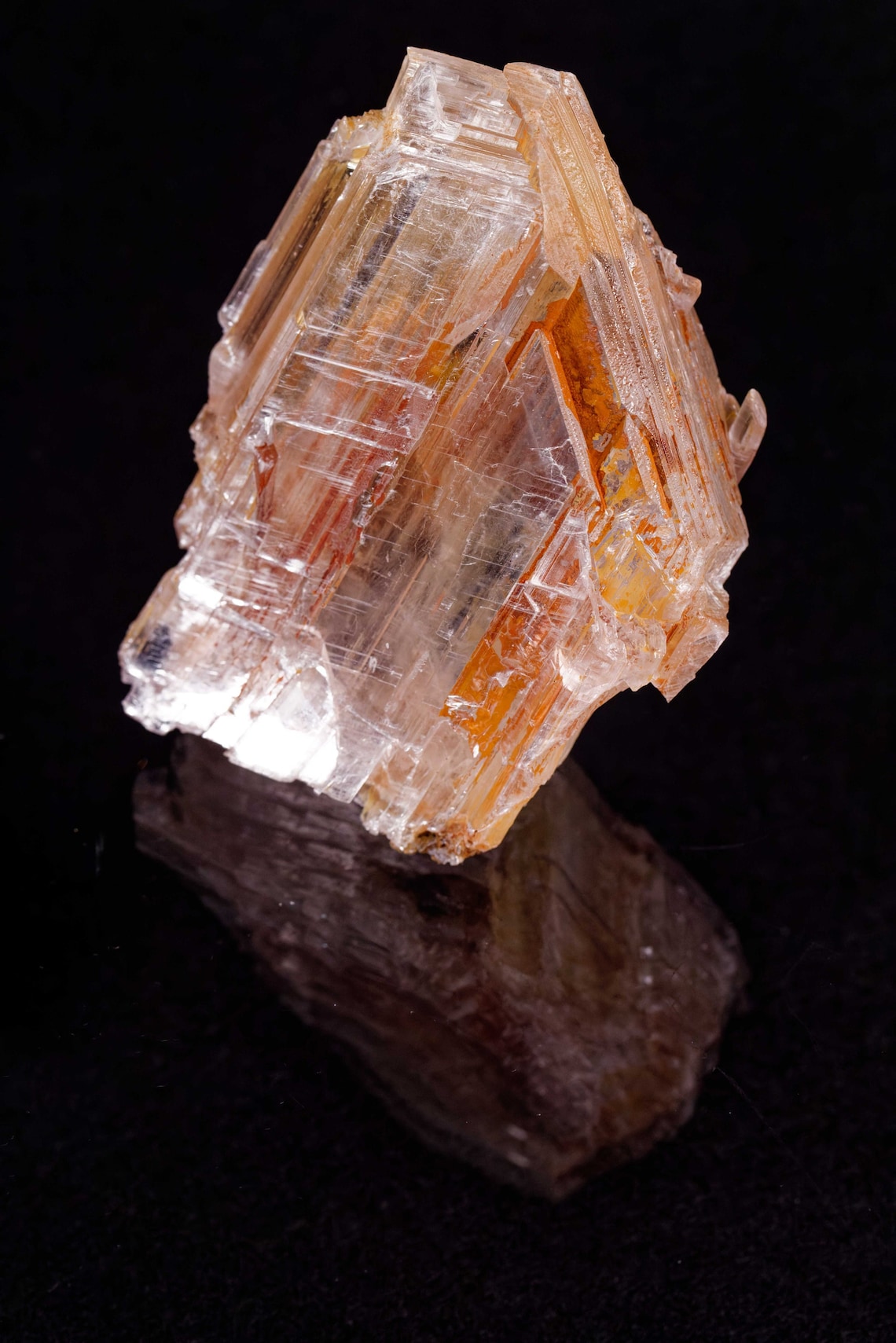 Glassy Selenite, China, 370 g