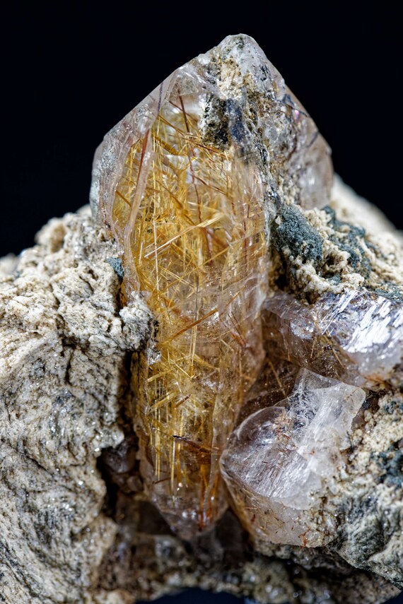 Rutilated Quartz in Matrix, view 7
