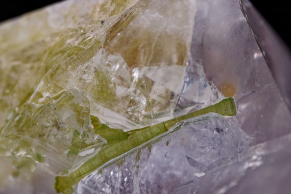Tourmalinated Quartz, view 6