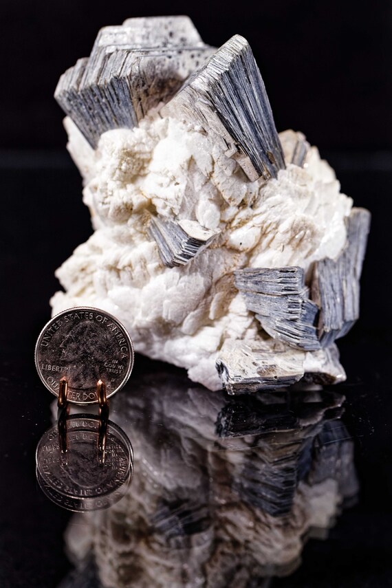 Geometric Muscovite with Feldspar, view 2