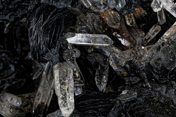 Specular Hematite with Quartz, view 4