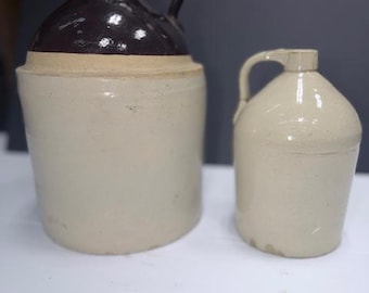 Par de jarras de whisky de gres vintage – Tamaños de 1 galón y cuarto de galón – Decoración rústica de granja