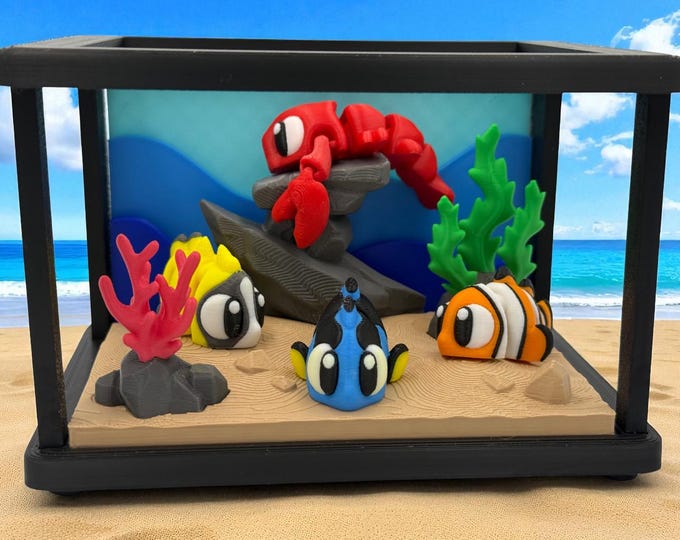 3D Printed Mini Aquarium with 3 Fish